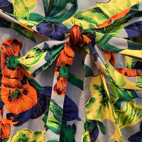 FRENCH Connection High Rise Floral Patterned Mini Skirt. Size 8. - Picture 2 of 12